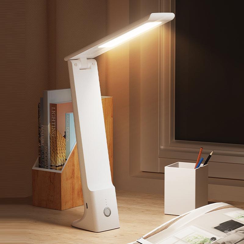 Luminária de mesa LED branca recarregável com controle por toque, três níveis de brilho e cabeça ajustável em 180 graus